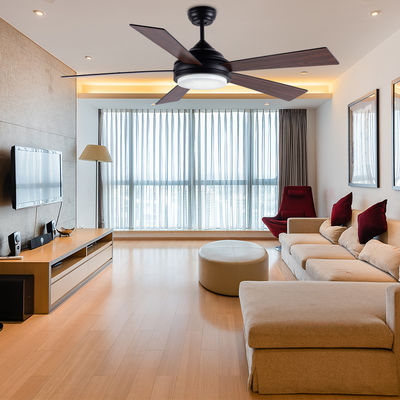 Moderne 52in LED-Deckenventilator Americana Deckenventilator Gleichspannmotor