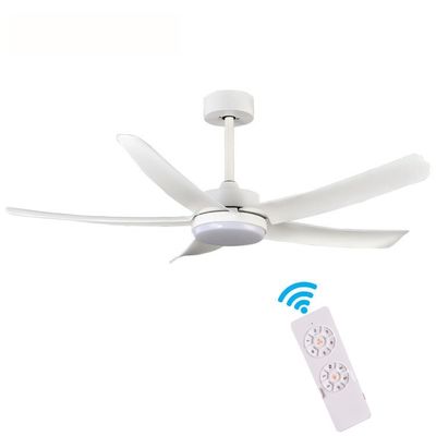 3 farbige amerikanische Deckenventilatoren Dekorativ 52 Zoll Ventilator mit Licht