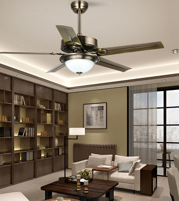 Moderner Deckenventilator im europäischen Stil mit LED-Licht Villa AC DC 5 Eisenblätter