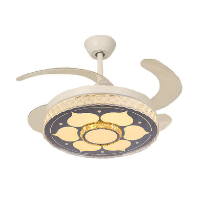 Ruhiger DC-Faltdeckenventilator mit Licht 42 Zoll-Ventilator mit Klappklingen